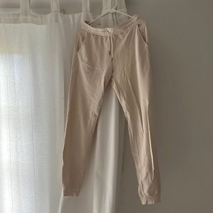 Mate the Label joggers